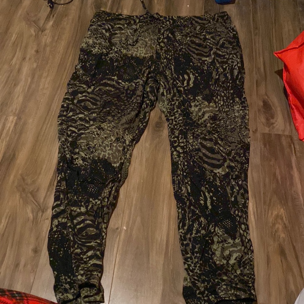 Women’s pants